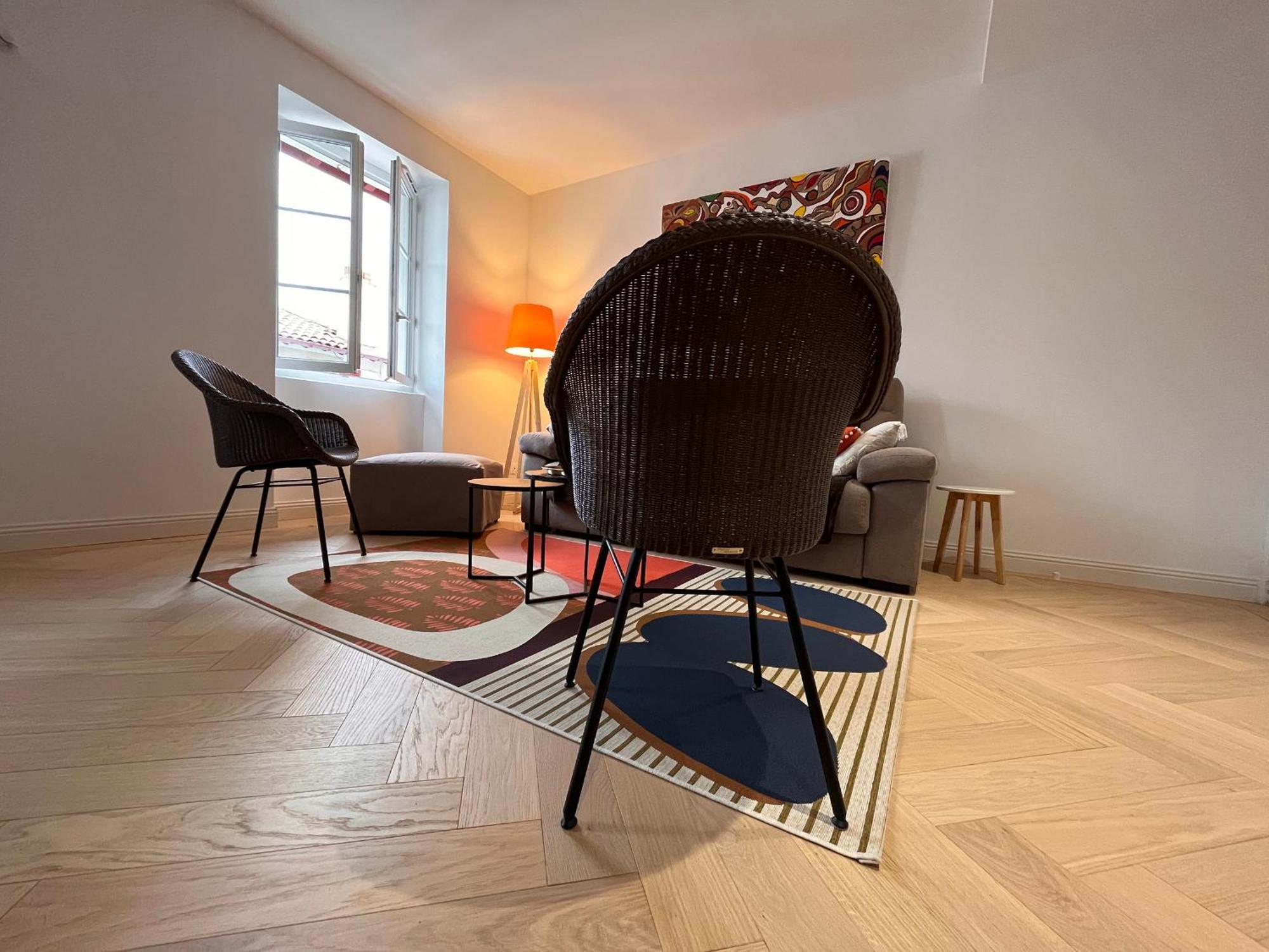 Appartement Lumineux 3 Pieces Pres Des Halles Et De La Plage, Wifi, Clim, Parkings Proches - Fr-1-239-910 Saint-Jean-de-Luz Buitenkant foto